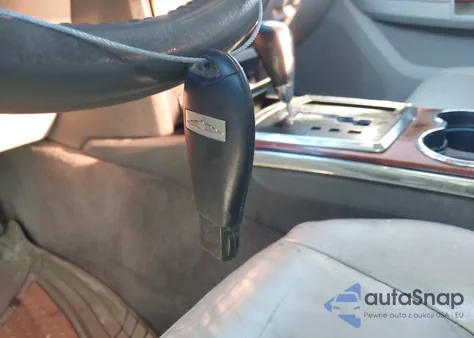 2010 Chrysler 300C Awd из США, поврежденный, VIN 2C3CK6CT6AH148221